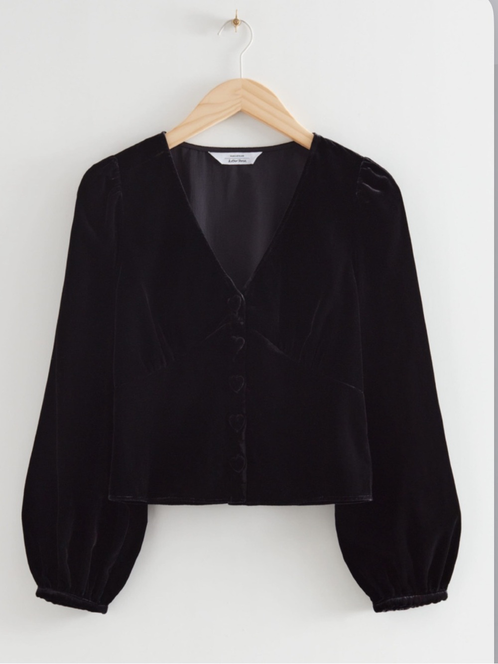 Paris Atelier & other stories Women's Black Puff Sleeve Velvet Blouse size 4